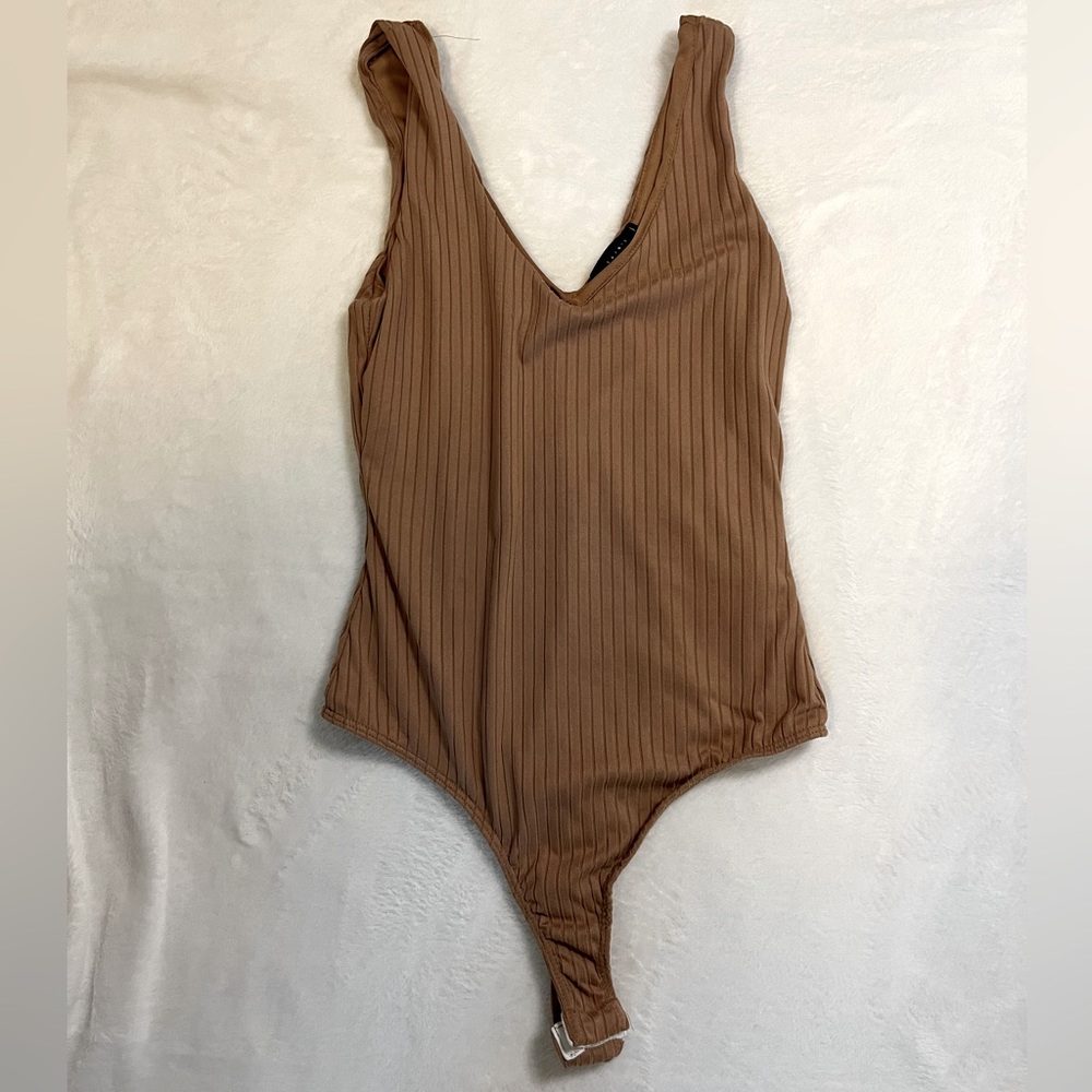21 Saints V-Cut Bodysuit‎ Brown/Tan Womens Size S